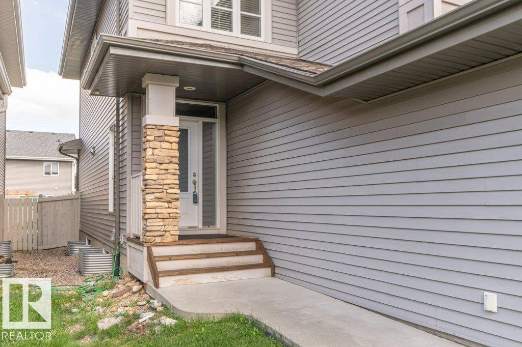 Edmonton, AB T6M 0L9,2236 Cameron Ravine CO NW