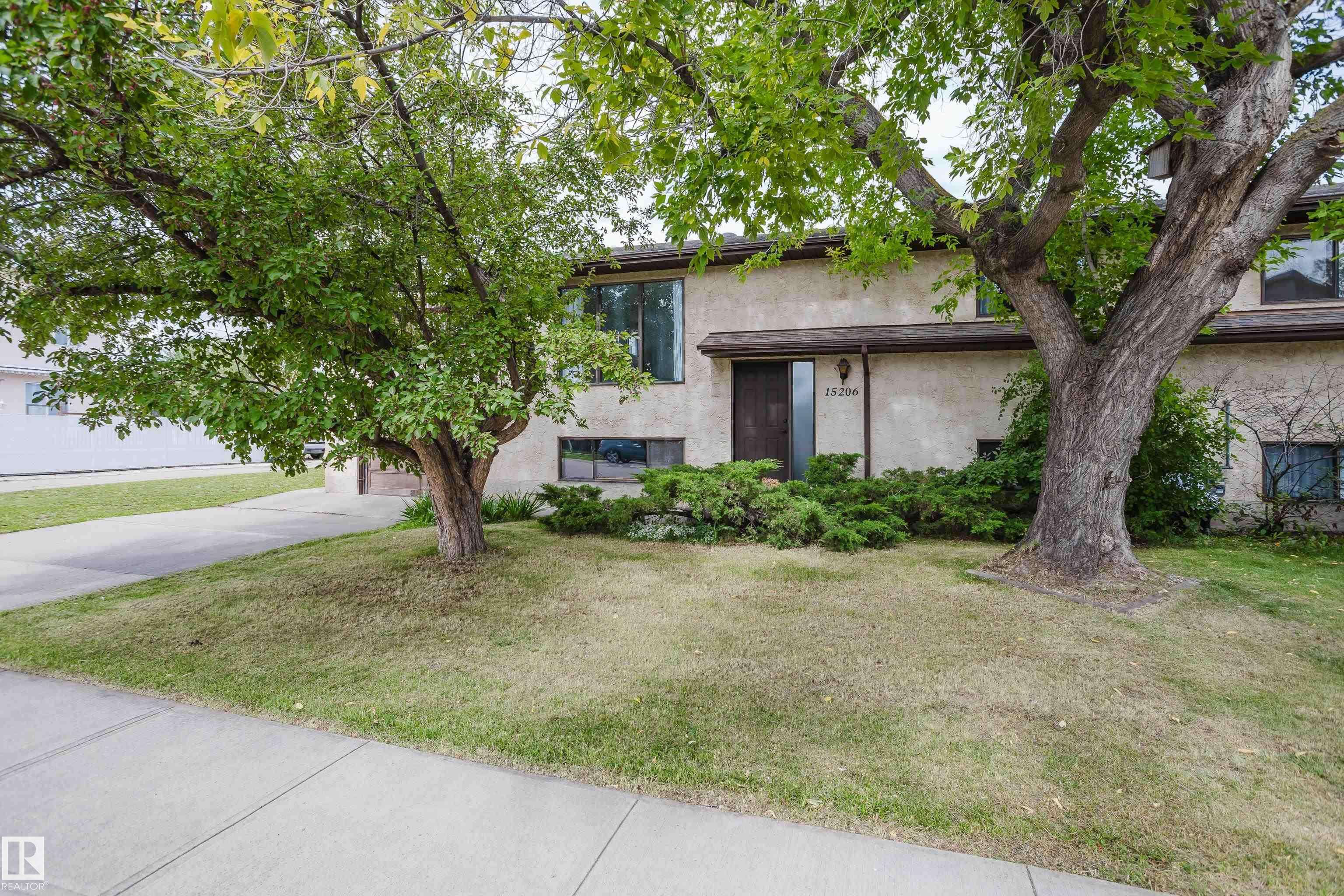 Edmonton, AB T5P 4T7,15206 103 AV NW NW