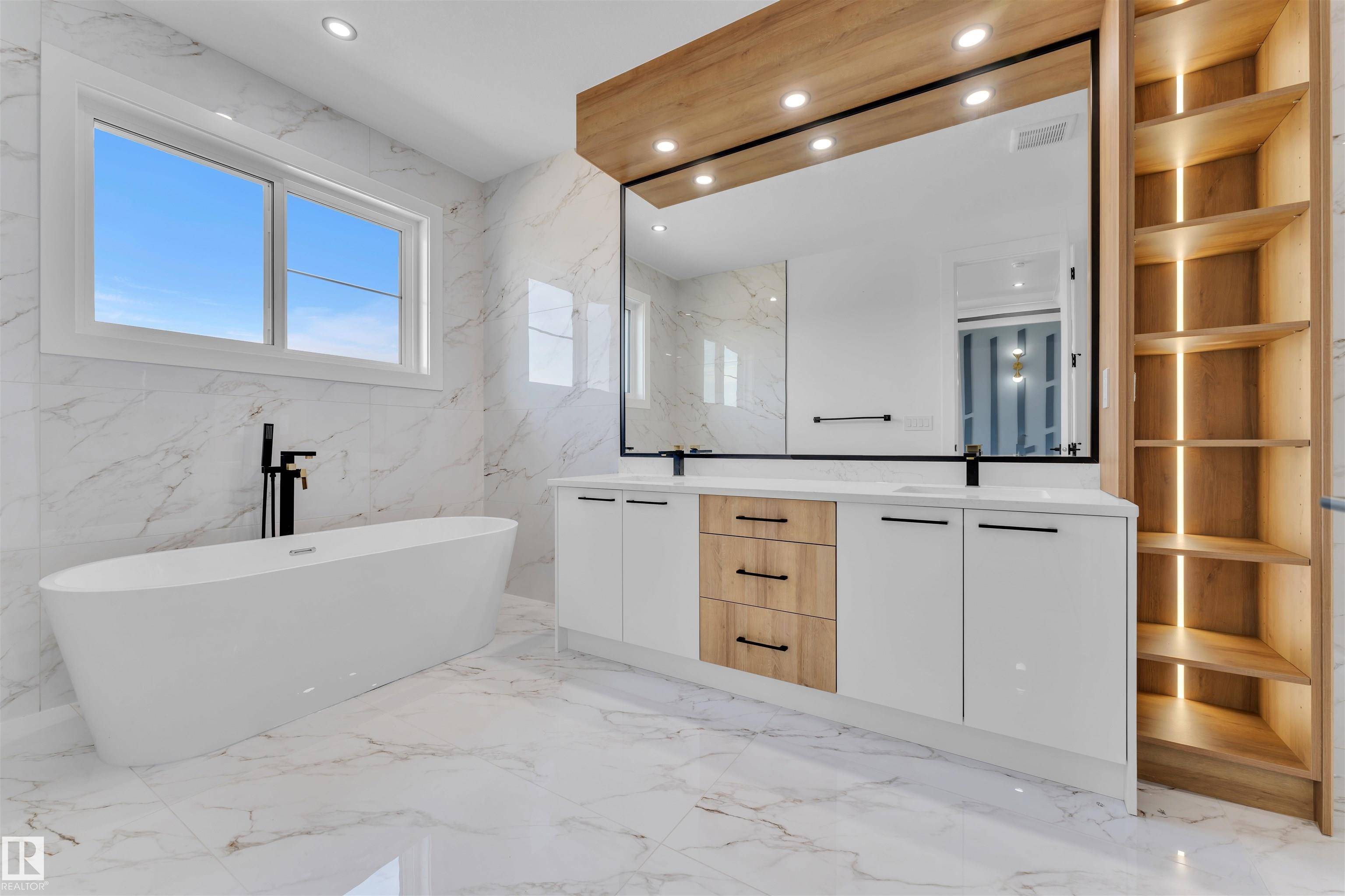 Leduc, AB T9E 0X6,207 Crystal Creek Drive