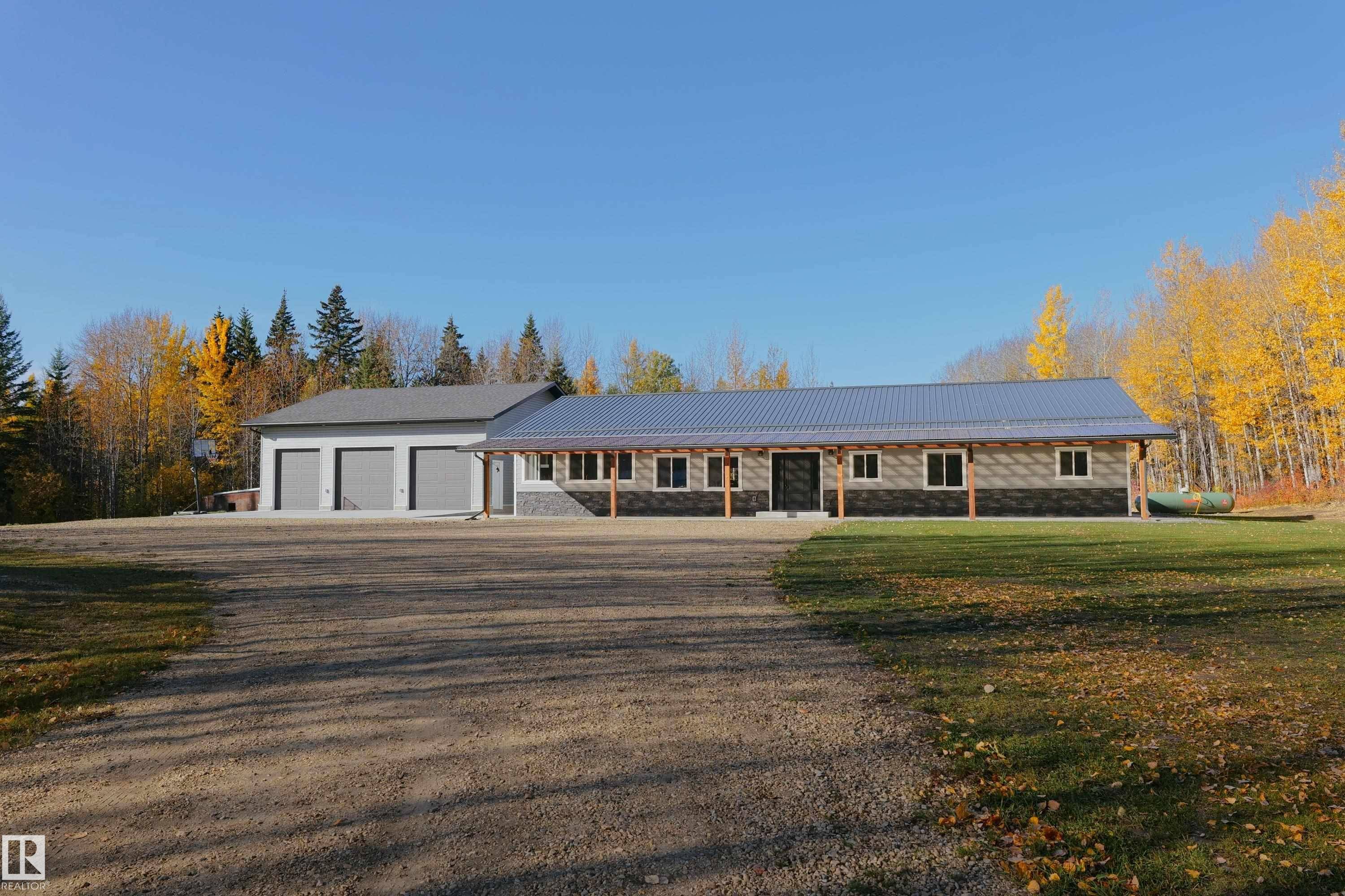Rural Barrhead County, AB T7N 1N3,60432 Rge Rd 64