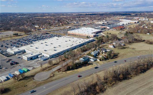 St Joseph, MO 64506,4301 N 169 HWY