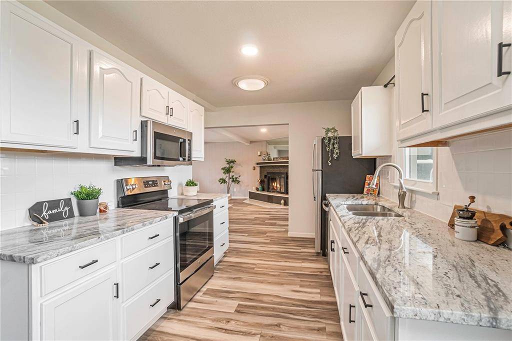 Raytown, MO 64133,6401 Harvard AVE
