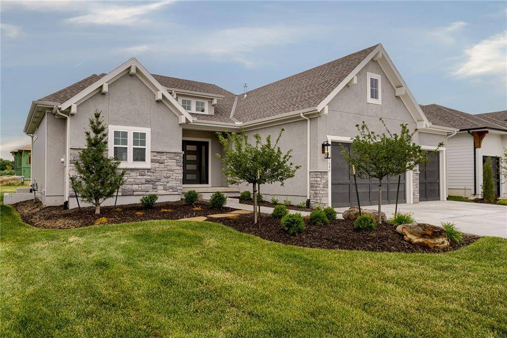 Olathe, KS 66062,16181 W 166th CT