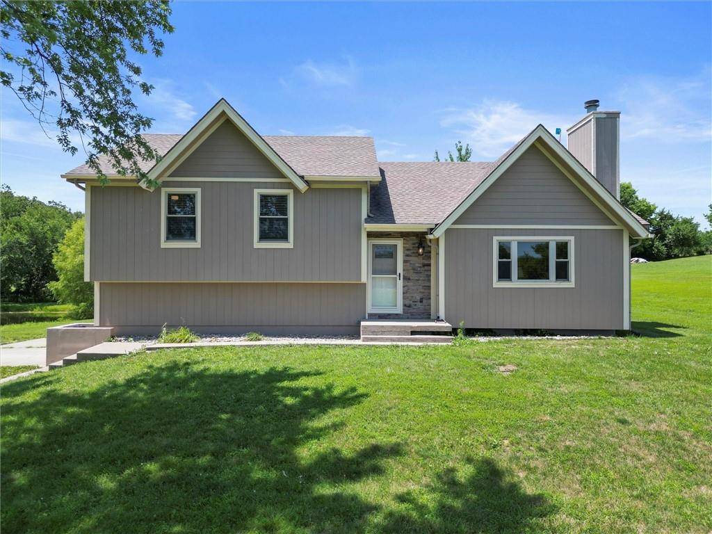 Rayville, MO 64084,16020 Hidden Valley RD