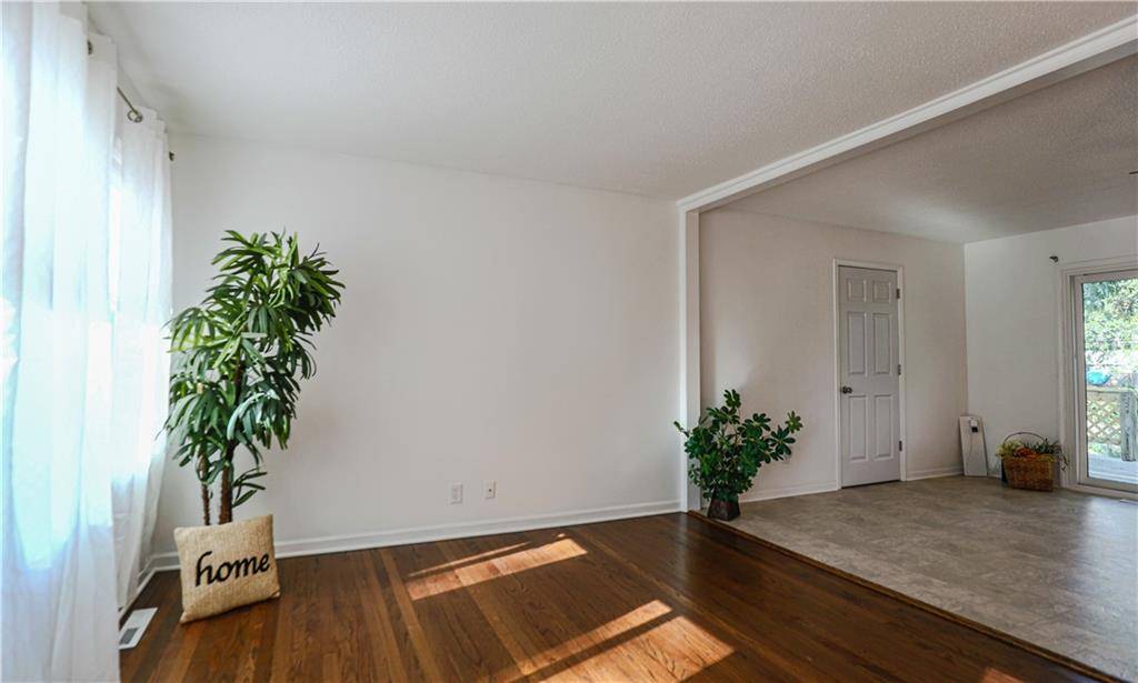 Independence, MO 64055,1309 S Crane ST