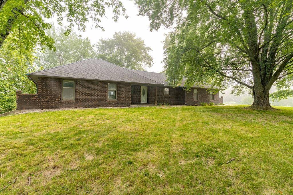 Excelsior Springs, MO 64024,33850 10 HWY
