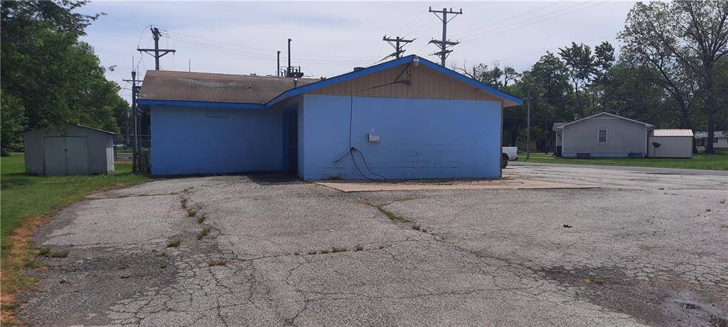 Lowry City, MO 64763,302 E 3rd ST