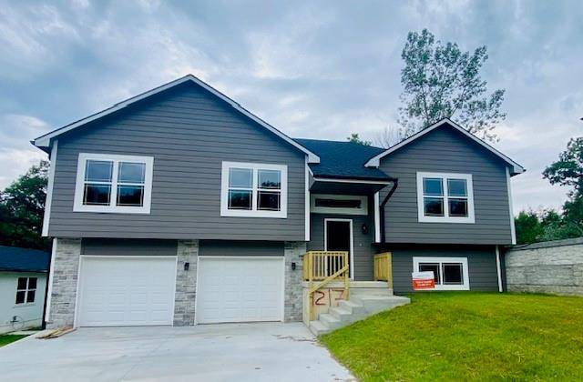 Grain Valley, MO 64029,1217 SW Graystone DR