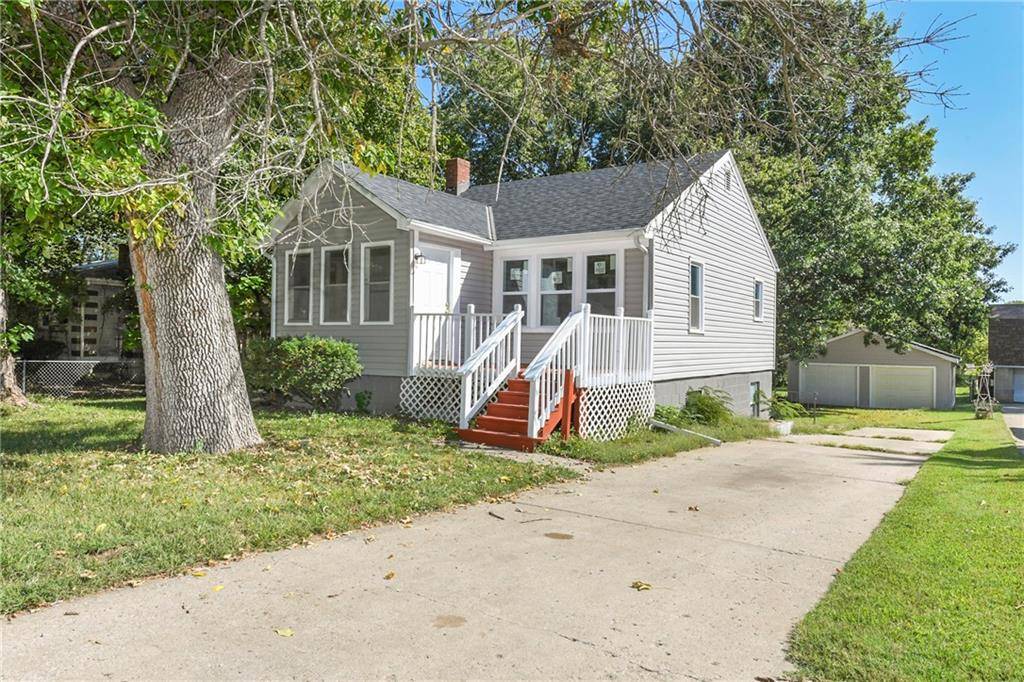 Independence, MO 64050,2207 S Ellison WAY