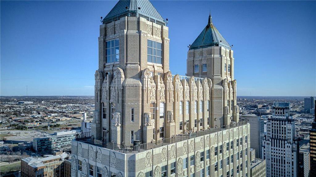 Kansas City, MO 64106,909 Walnut ST #31