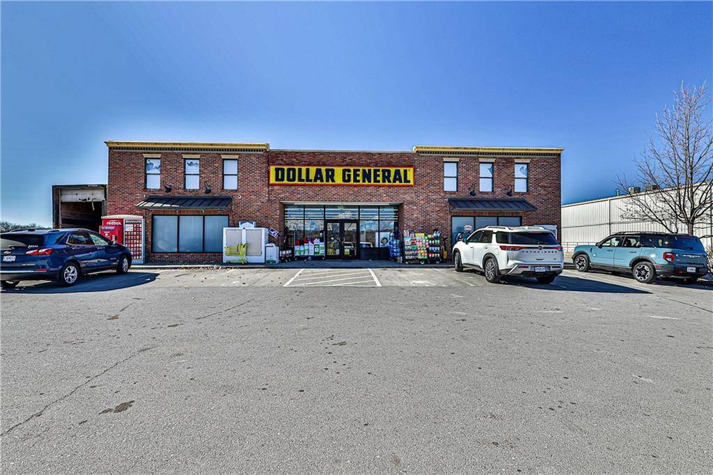 Grain Valley, MO 64029,105 Rock Creek LN