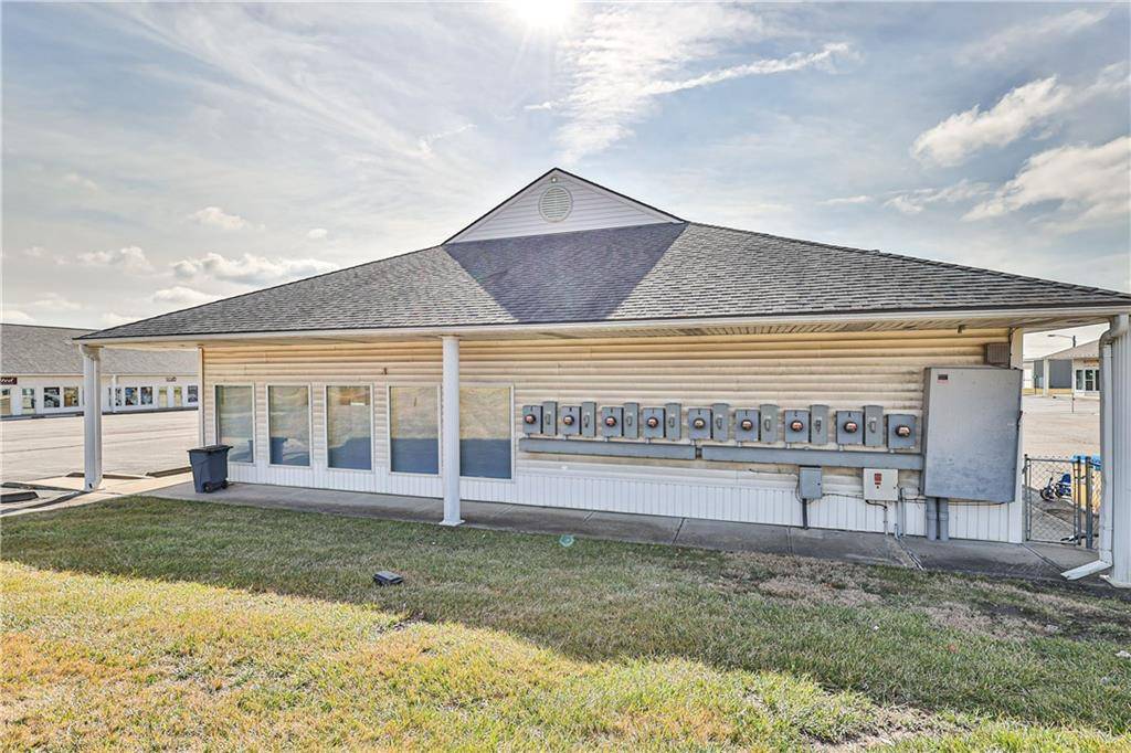 Odessa, MO 64076,309 E Park LN