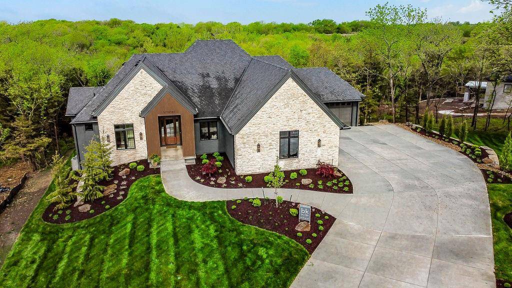 Olathe, KS 66061,25384 W 107th TER