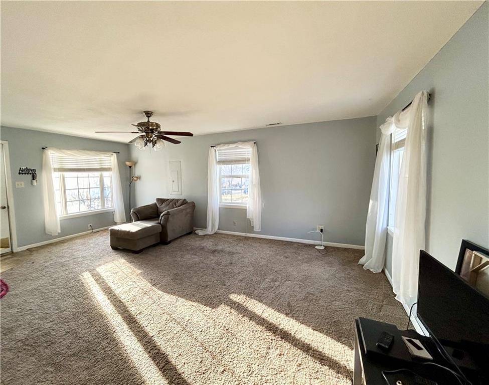 Harrisonville, MO 64701,604 West ST