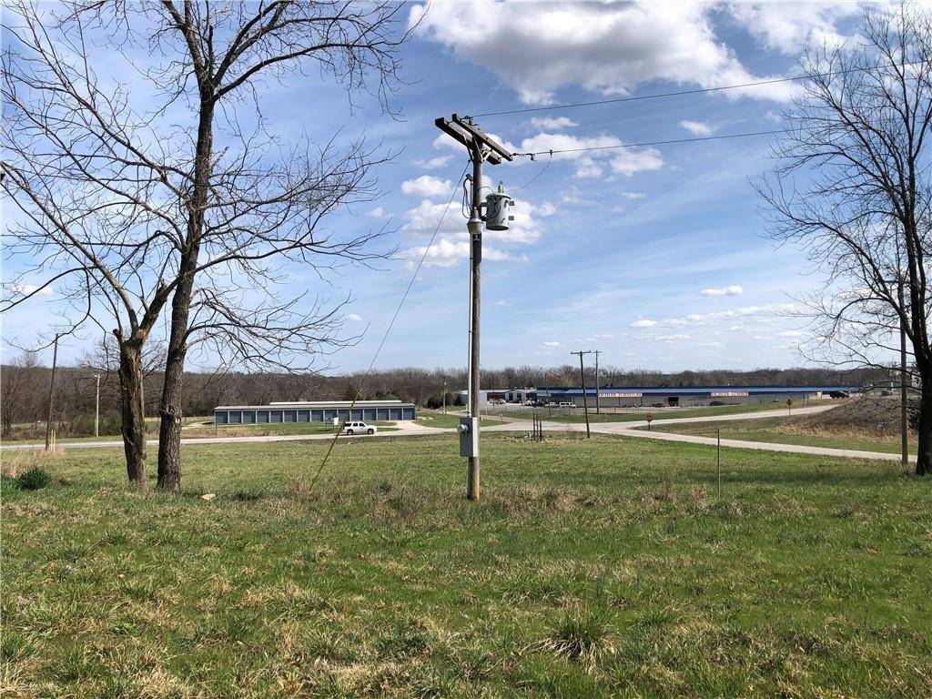 Warsaw, MO 65355,West Dam Access RD