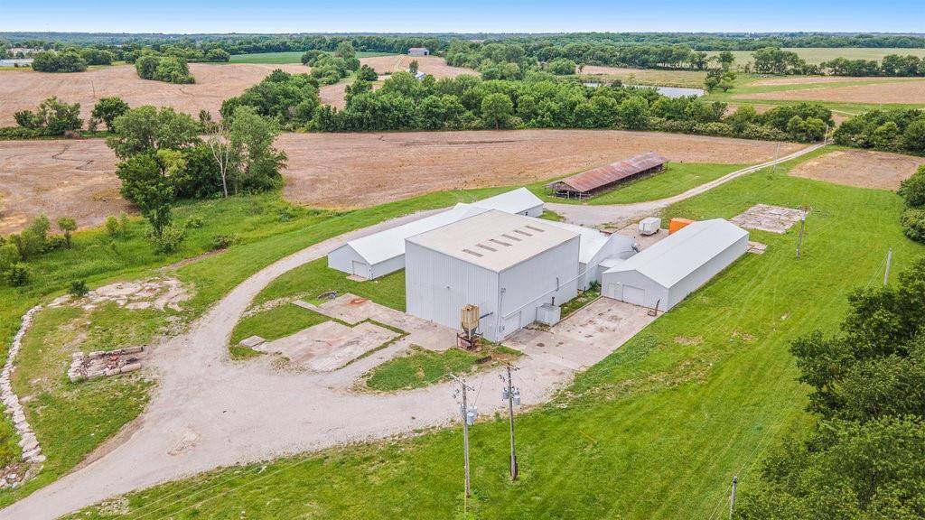 Trimble, MO 64492,6166 US-169 HWY