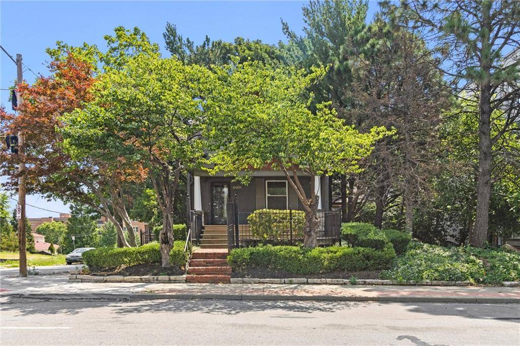 Kansas City, MO 64111,4401 Madison AVE