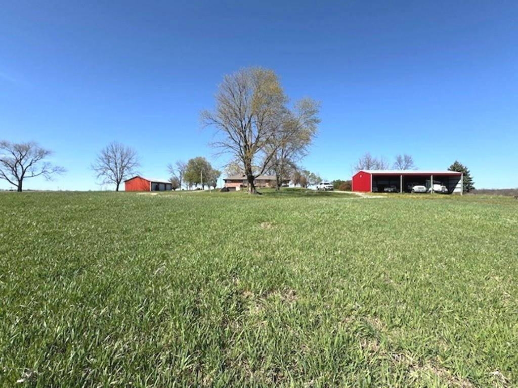 Gallatin, MO 64640,24984 P HWY