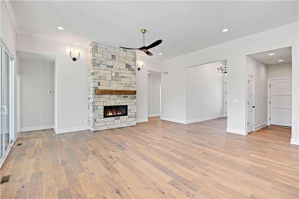 Lenexa, KS 66227,24908 W 98th PL