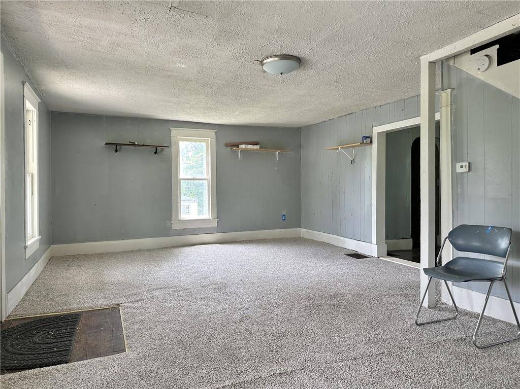 Trenton, MO 64683,605 Monroe ST