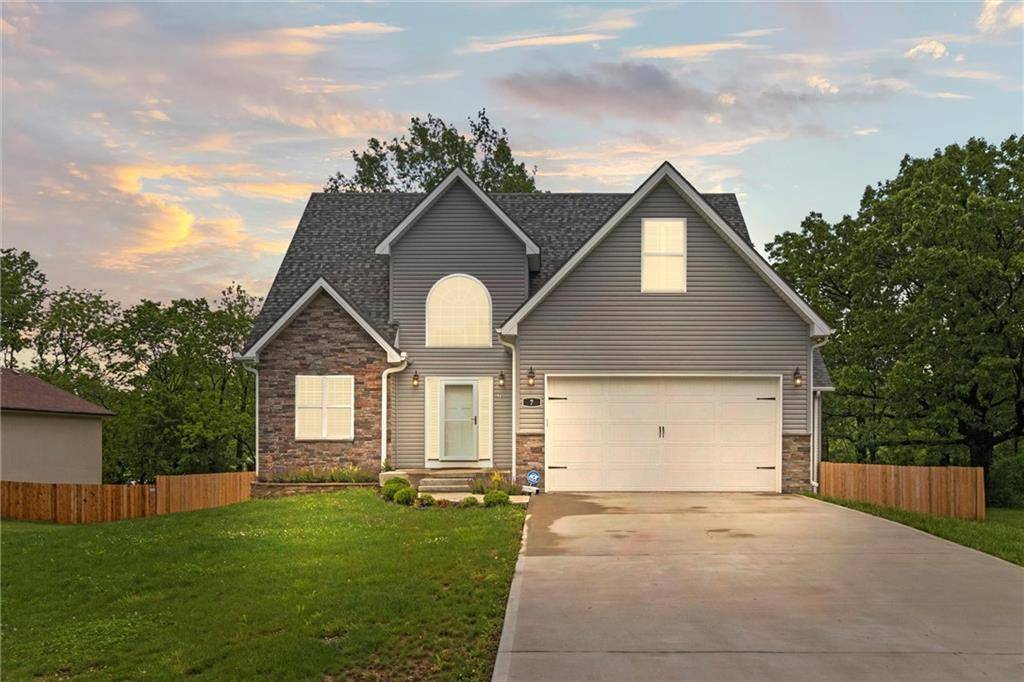 Warrensburg, MO 64093,7 SE 230 RD