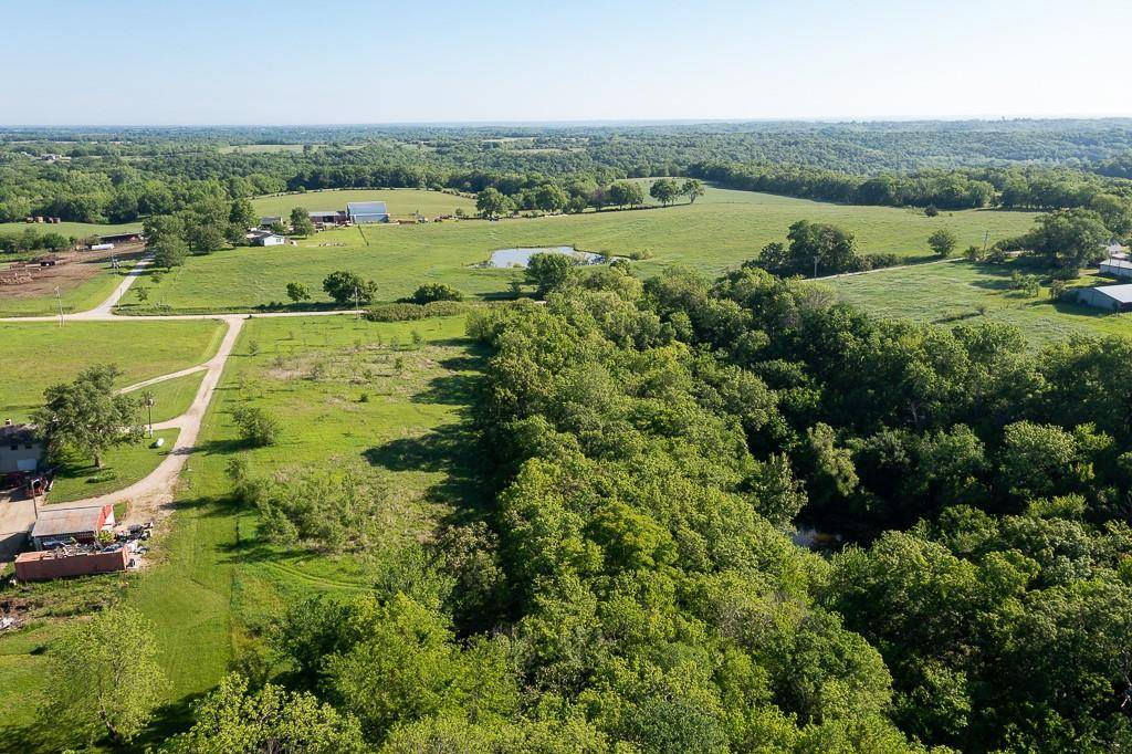 Tonganoxie, KS 66086,00000 Hatchell RD