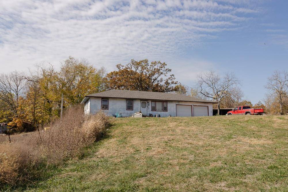 Freeman, MO 64746,9001 E 253rd ST