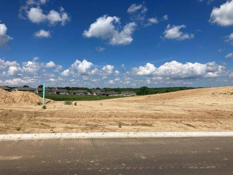 St Joseph, MO 64505,4607 Valley Ridge CT