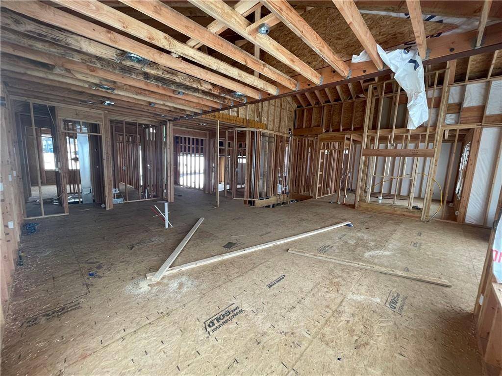 Raymore, MO 64083,1402 Upton CT