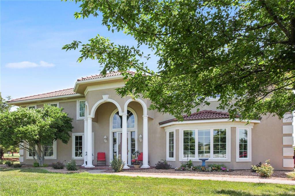 Olathe, KS 66061,15555 S Moonlight RD