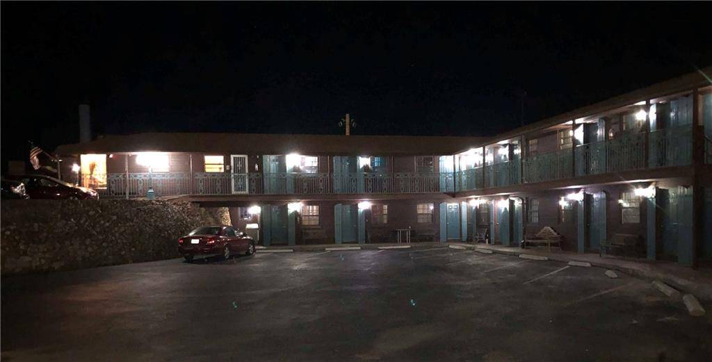 Warsaw, MO 65355,31535 83 HWY