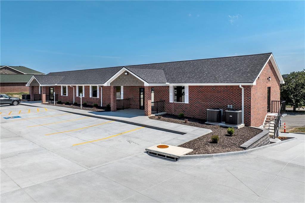 St Joseph, MO 64506,3830 Faraon ST