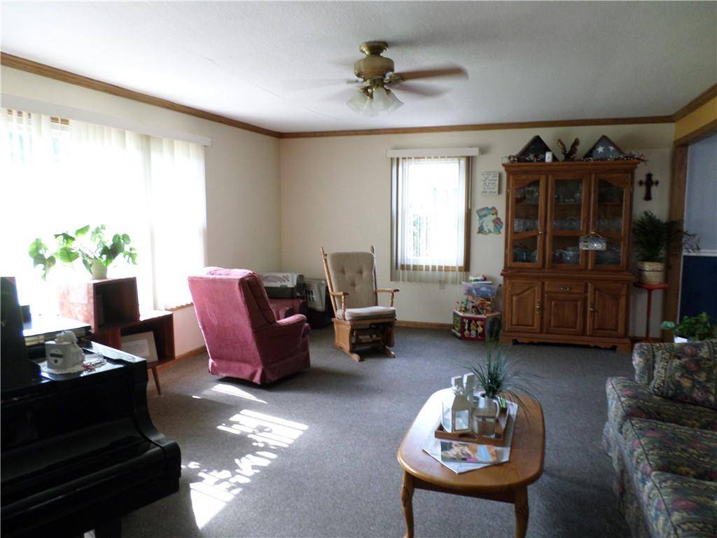 Atchison, KS 66002,1429 N 15 ST