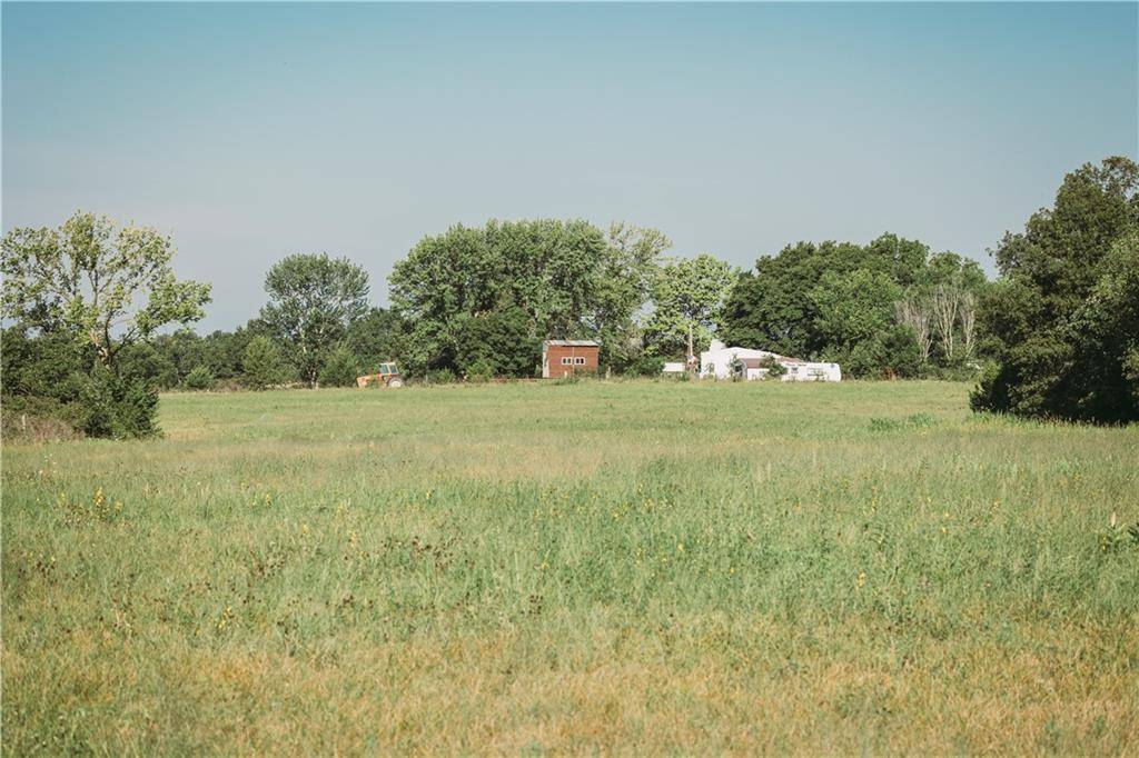 Knob Noster, MO 65336,809 SE 600th RD