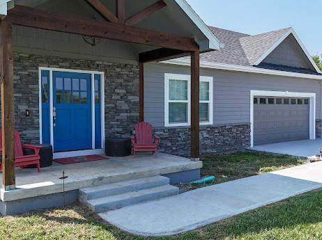 Mclouth, KS 66052,26677 235th ST