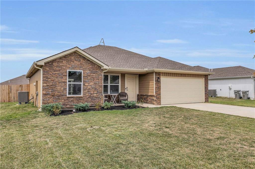 Paola, KS 66071,712 Hidden Meadows DR