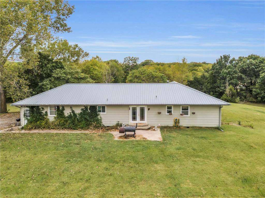 Platte City, MO 64079,19620 Lane Tree DR
