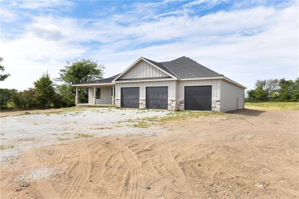 Lone Jack, MO 64086,13408 S Woodland Ranch DR