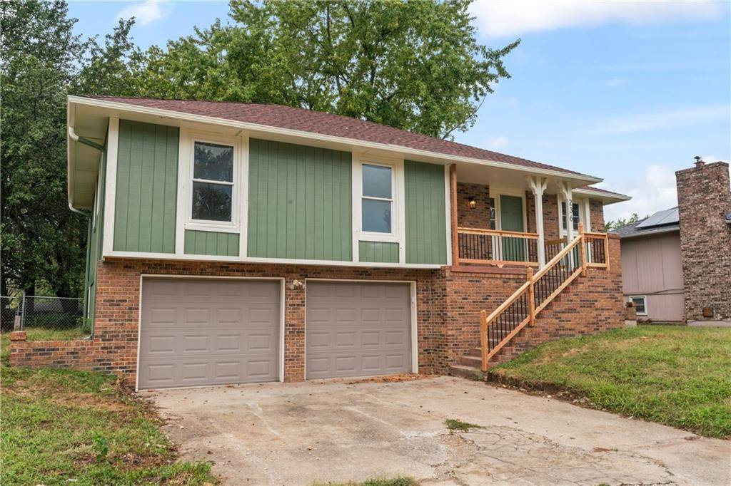 Warrensburg, MO 64093,236 Hilltop DR