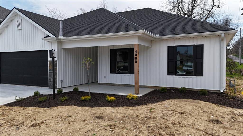 St Joseph, MO 64505,4000 Stacey Way CT