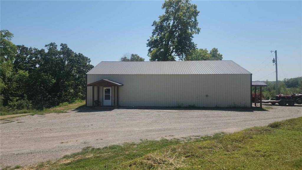 Savannah, MO 64485,6271 County  Rd 422 N/A