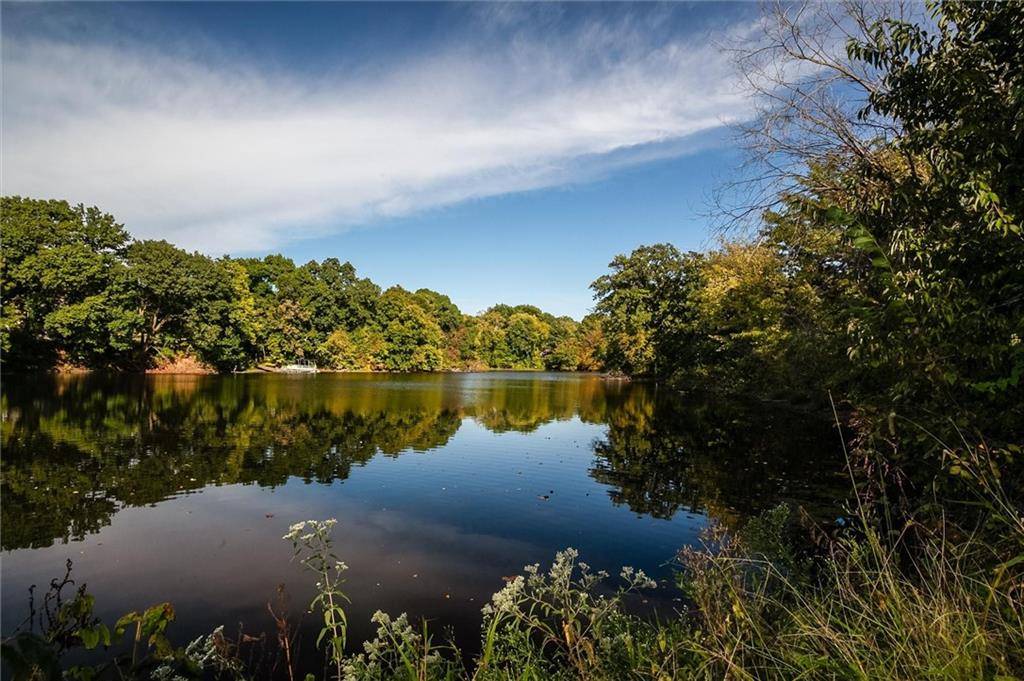 Parkville, MO 64152,72nd ST
