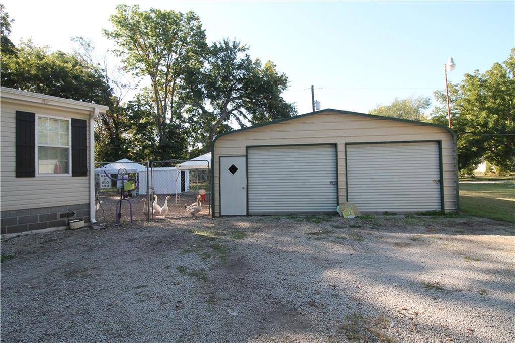 Cherryvale, KS 67335,509 E 1st ST