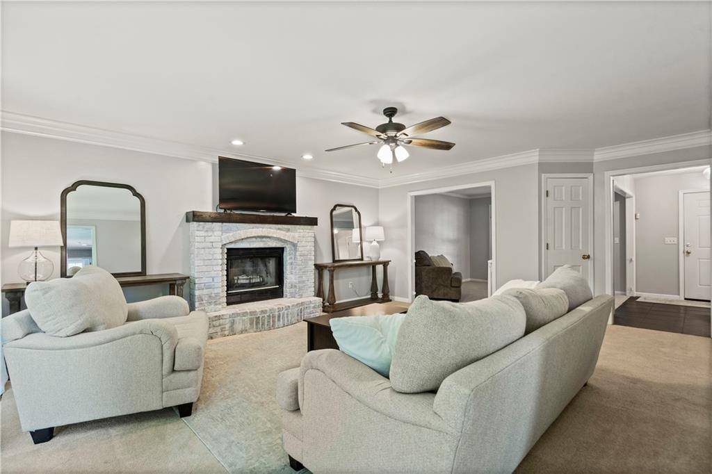 Lenexa, KS 66215,11340 S Rene ST