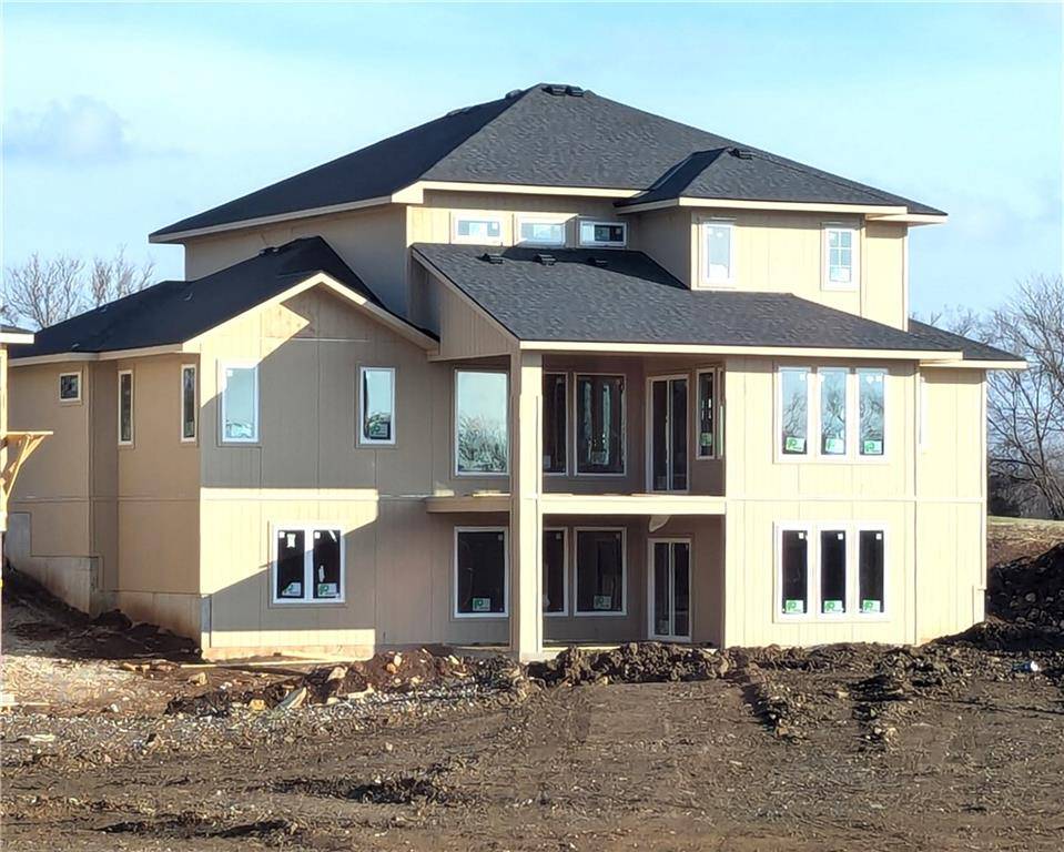 Overland Park, KS 66085,16928 Futura ST