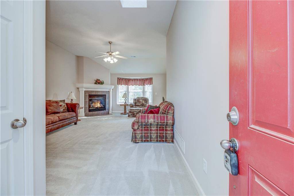 Grain Valley, MO 64029,309 SW Laura CT