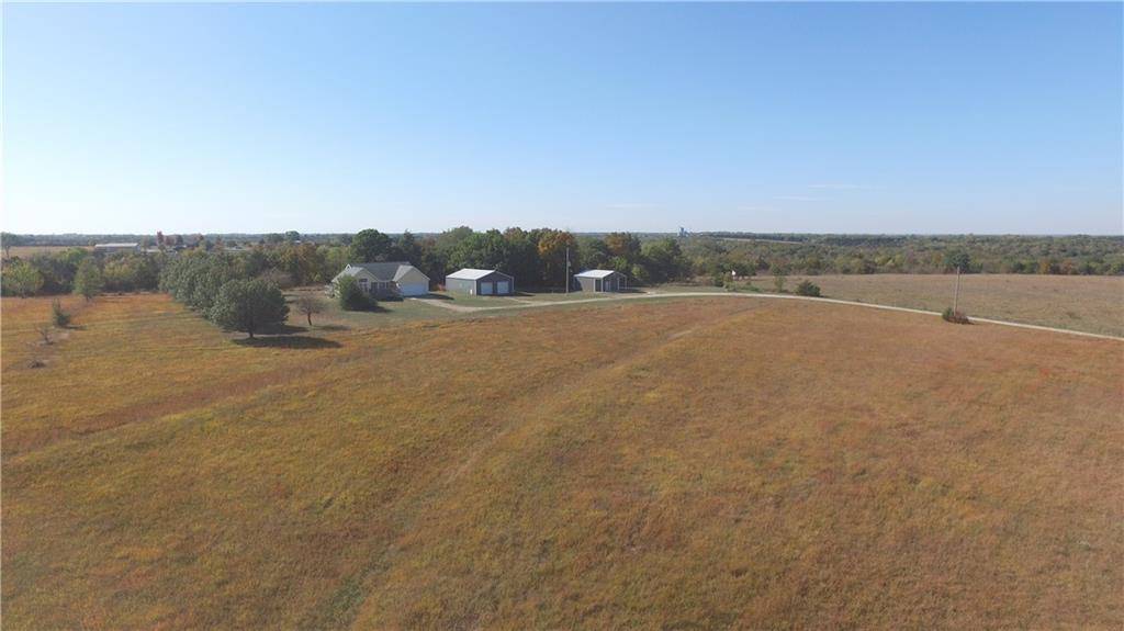 Garnett, KS 66032,21534 NW 1700 RD