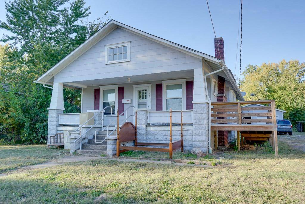 Odessa, MO 64076,409 E Mason ST