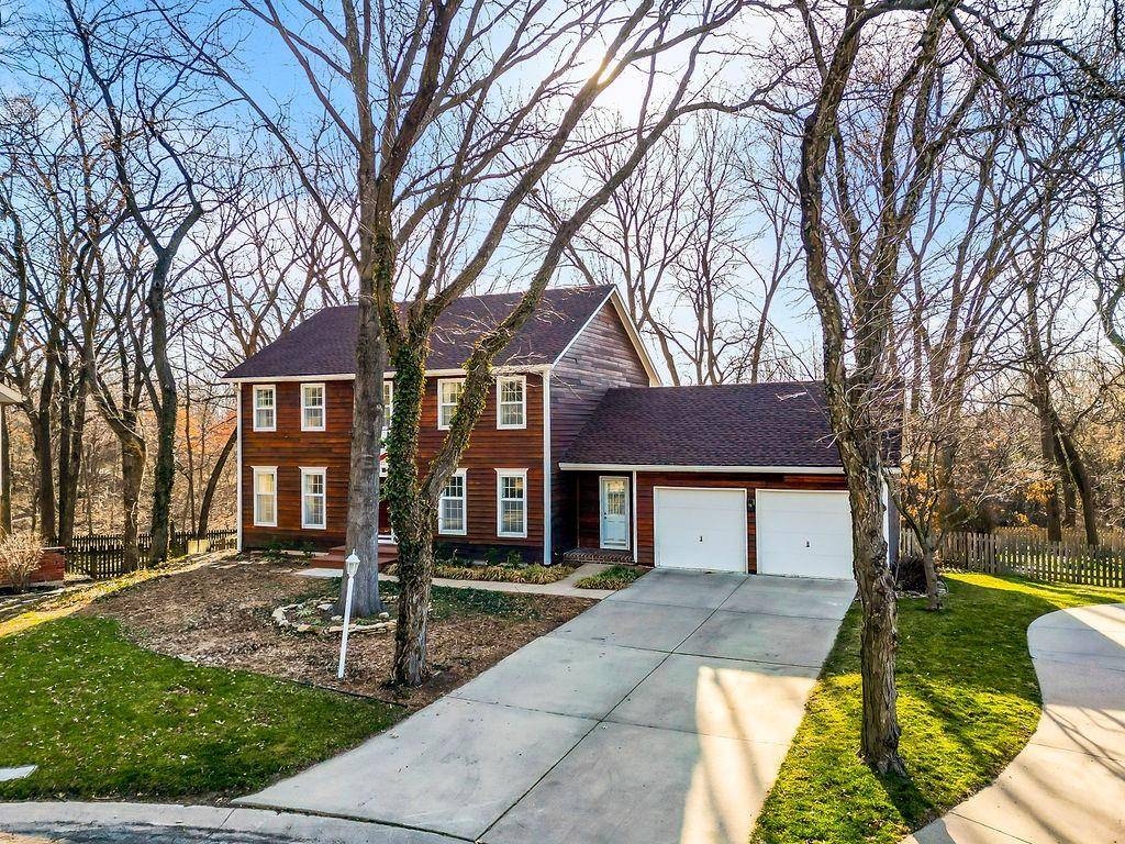 Overland Park, KS 66210,11823 Rosehill RD