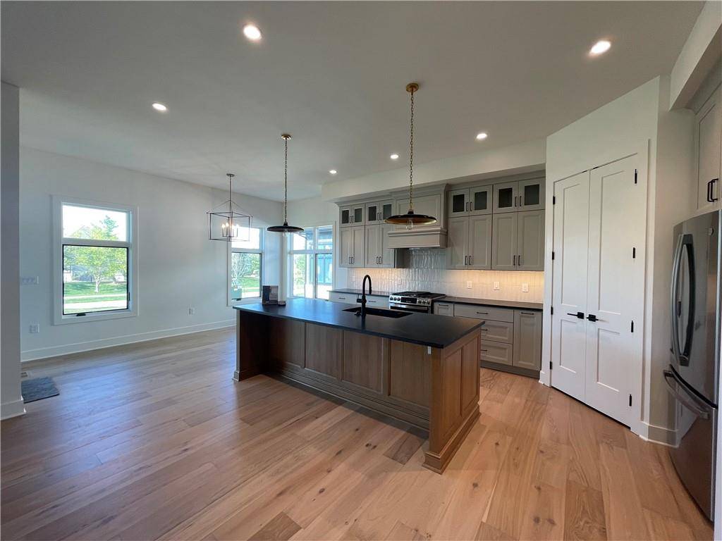 Leawood, KS 66209,2856 W 133rd TER